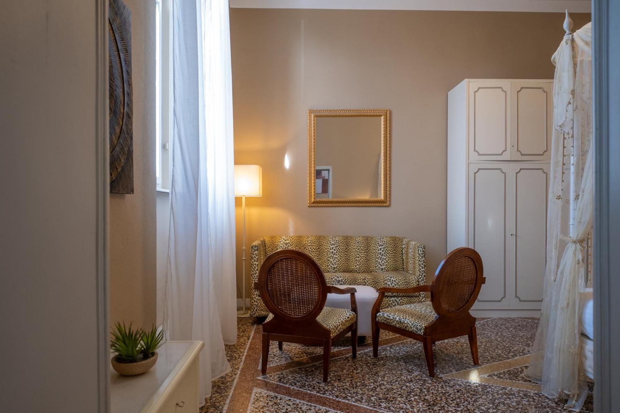 Lungarno Buozzi 7 Apartments Pisa Dış mekan fotoğraf
